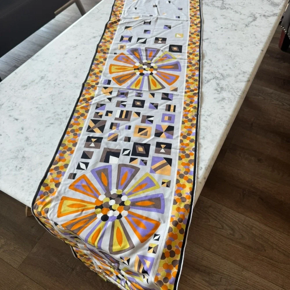 Emilio Pucci Scarf - Picture 1 of 6